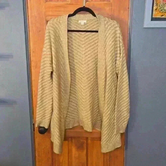 Tan Printed Cardigan - Picture 2 of 7